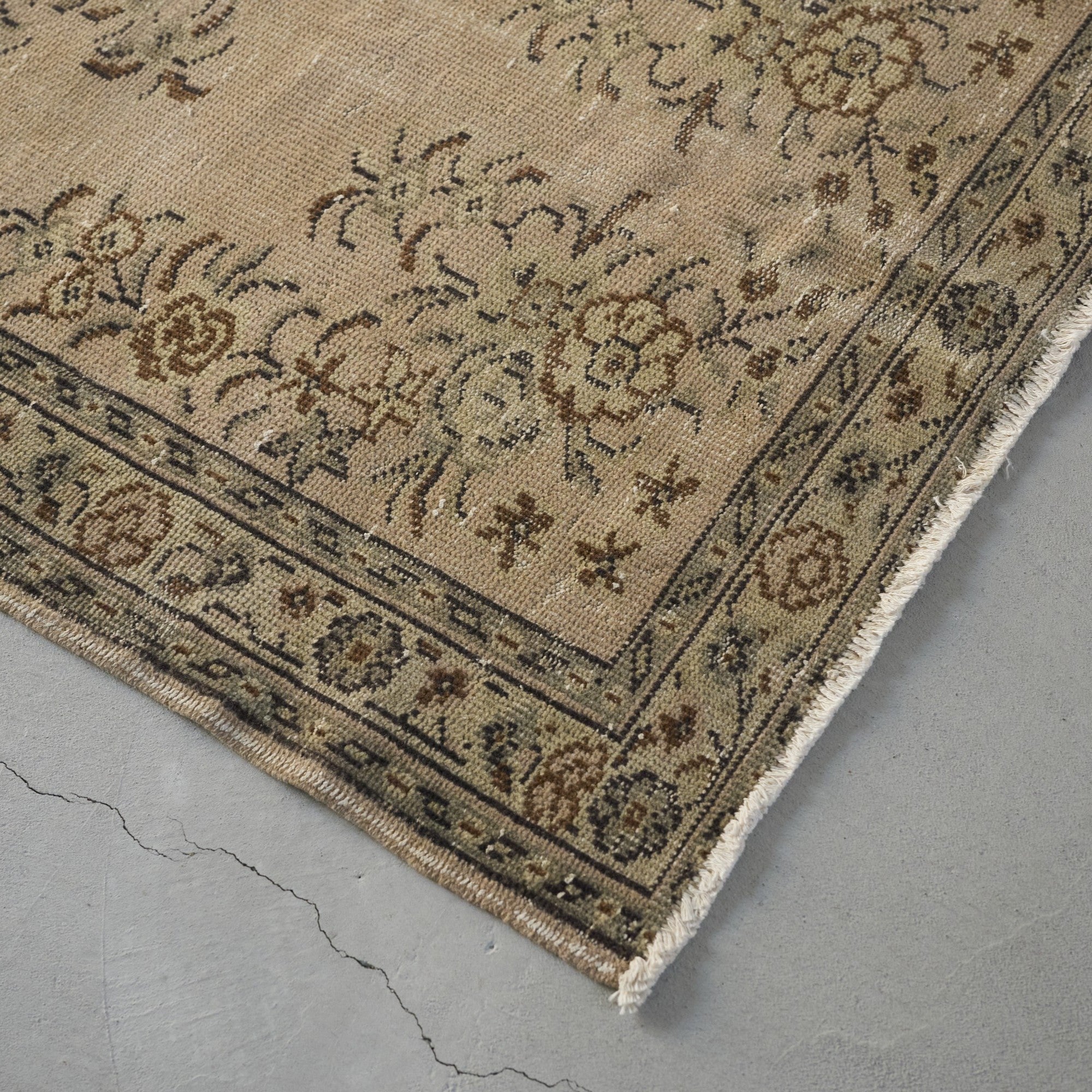 ヴィンテージラグ | トルコ・イスパルタ | ブラウン | 195 × 113 – tiflo