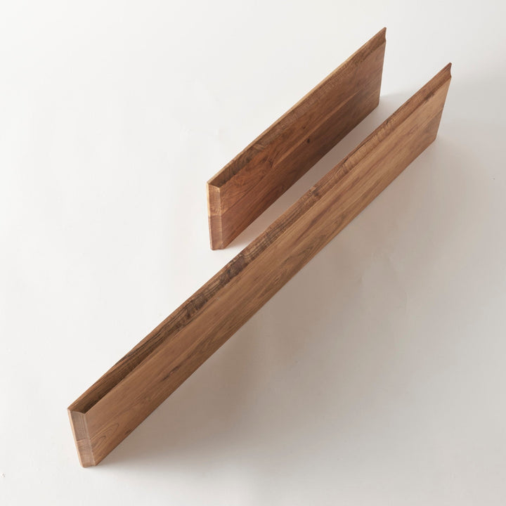 板の厚さは2cm。棚板のみの販売となりますので、お好みの棚受けを別途ご用意ください。