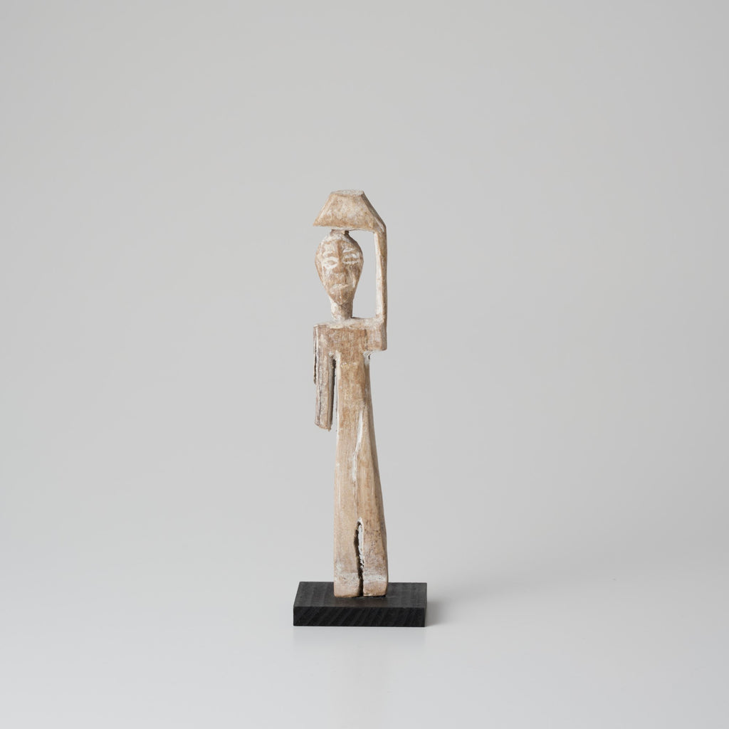 アフリカンアート 彫刻画 2点セット 42×32 32×62 アフリカンアート 彫刻画 2点セット 42×32 32×62 アフリカンアート