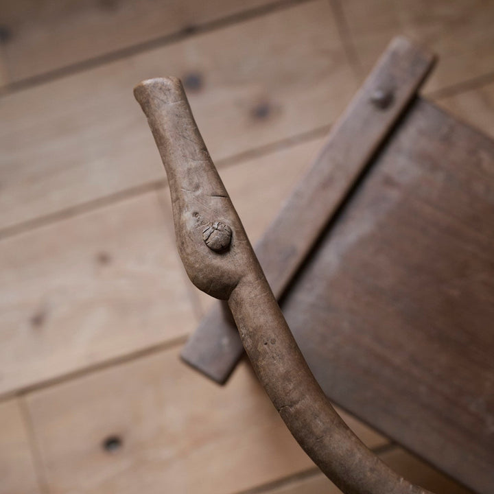 手仕事の粗さもまた味のうちのひとつ。