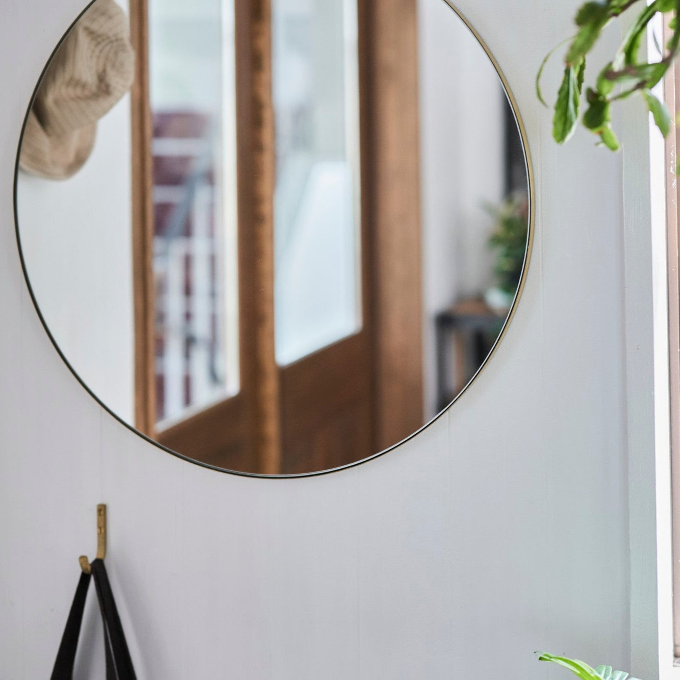 壁掛けミラー | Brass ラウンドミラー – tiflo