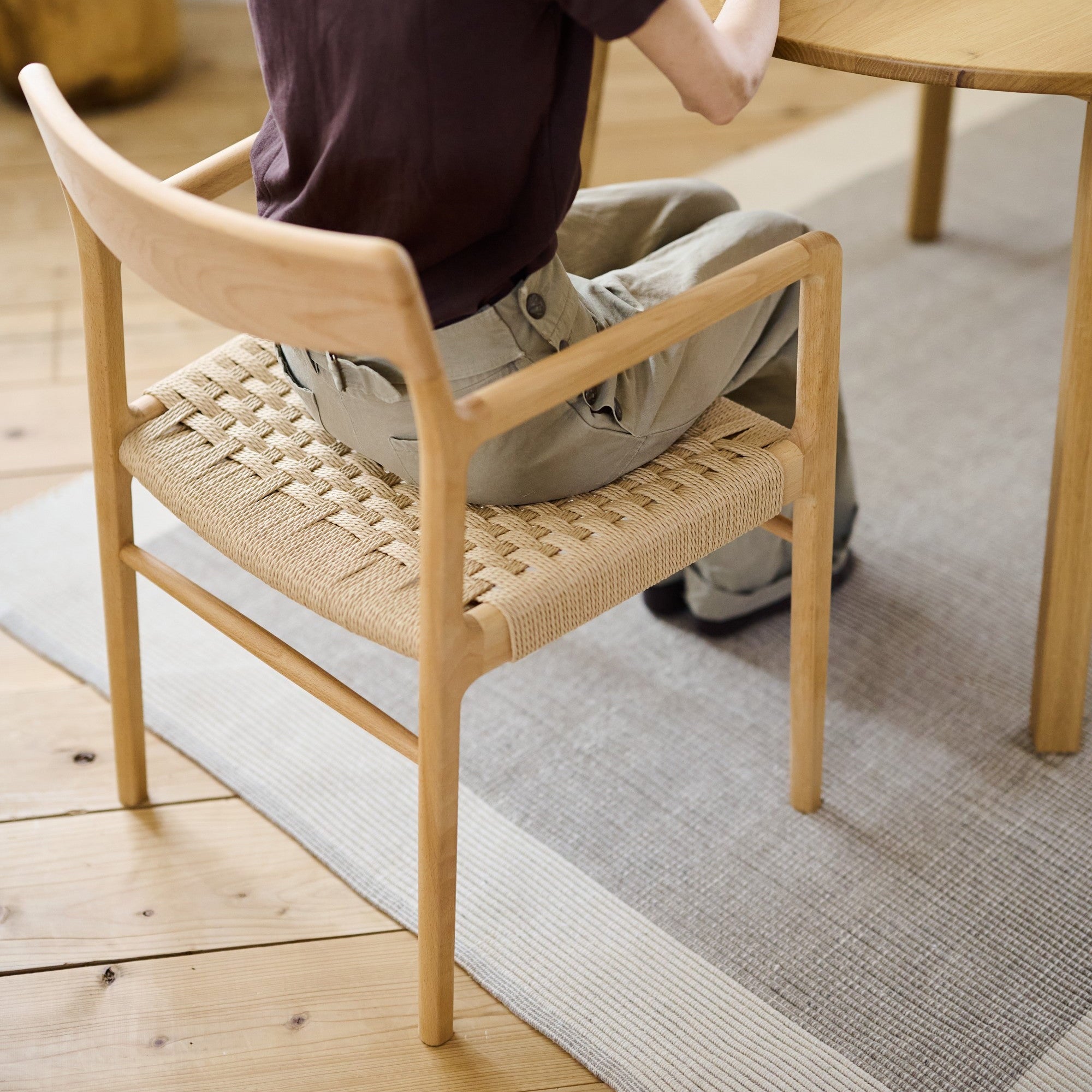 ダイニングチェア | BRICK arm chair – tiflo