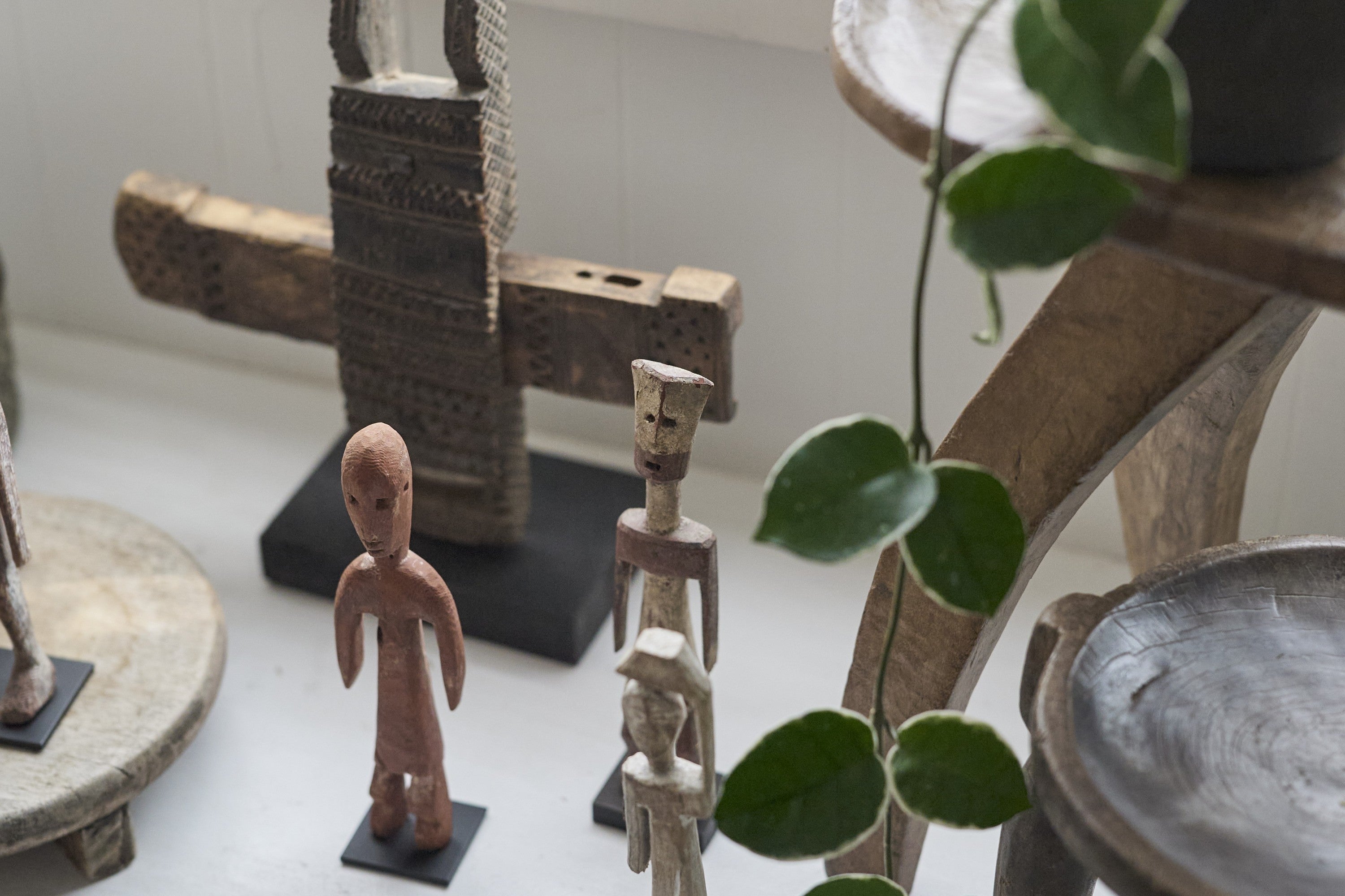 African Folk Art｜時を重ねてきた、ちいさな彫刻たち – tiflo