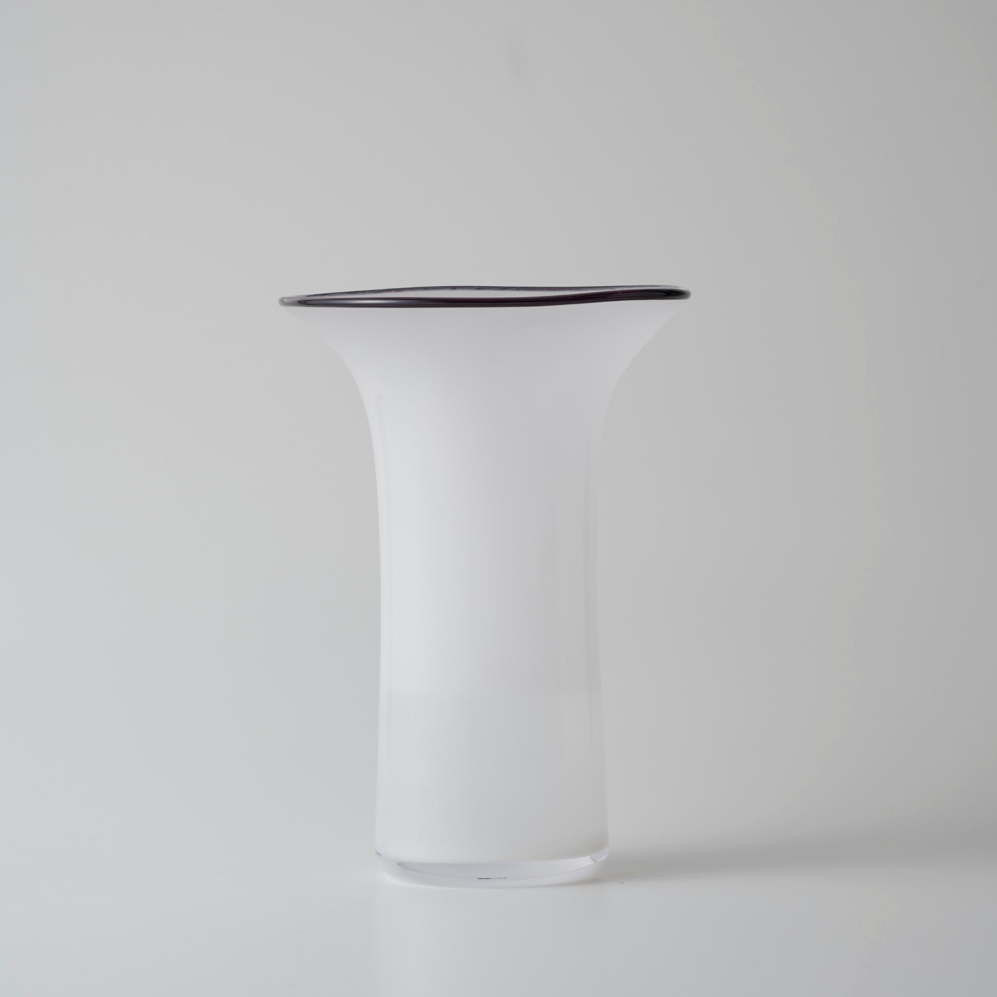 フラワーベース | kasumi vase | M – tiflo