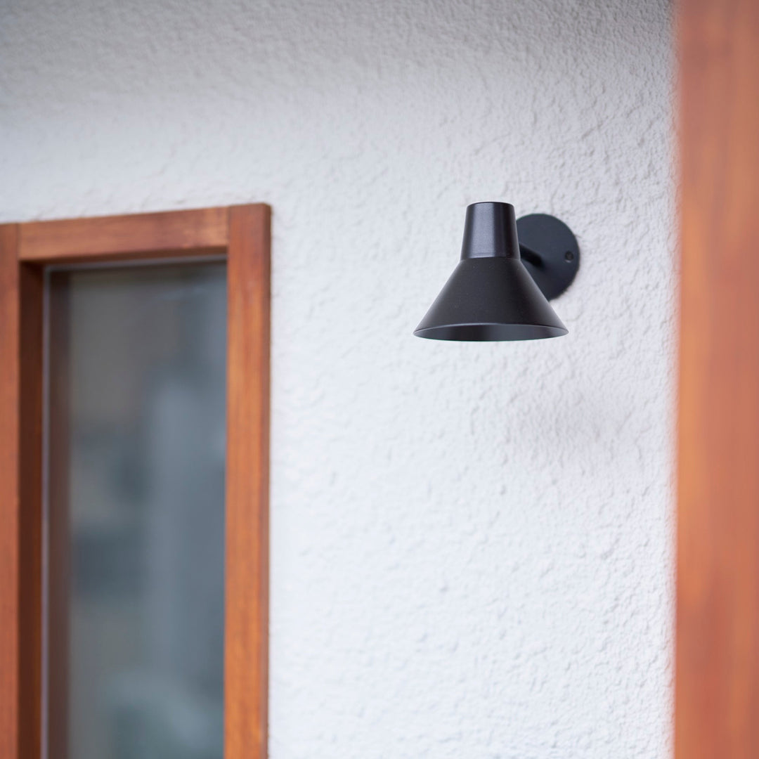 エントランスライト | koti コニック