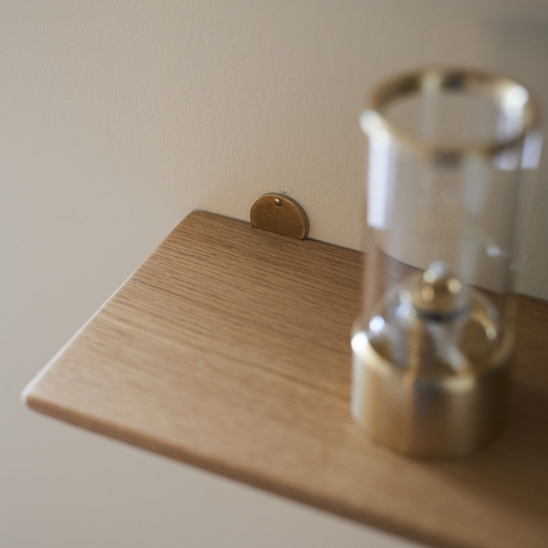 ウォールシェルフ | One pole shelf