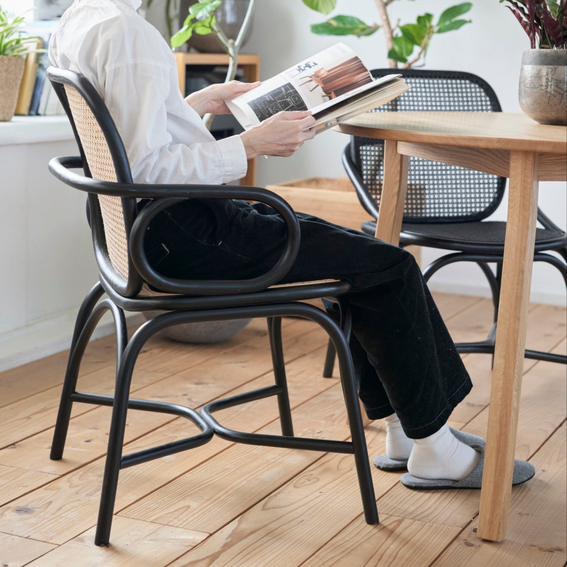 Marcel ラタンアームチェア – tiflo