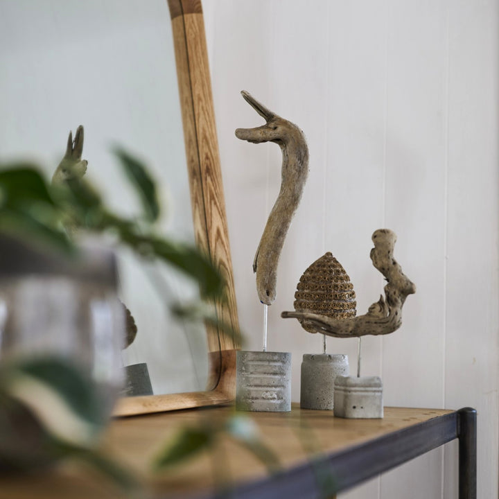 視界に入るたびに思わず微笑んでしまうような、そんなユーモアさがあります。