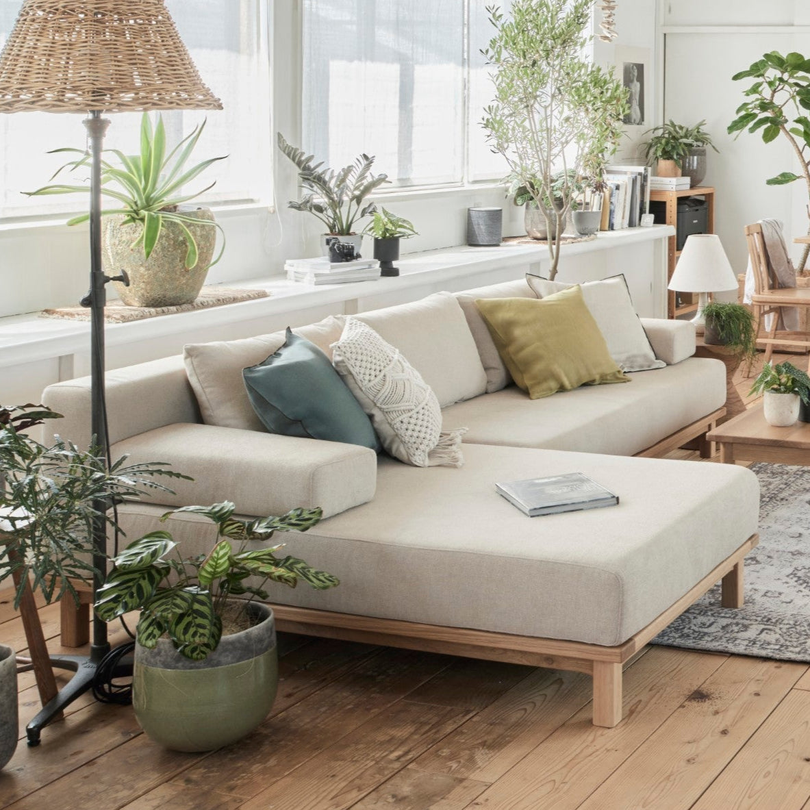 リトアニアリネンを100％使用した、くったりしたソフトな風合いが魅力。