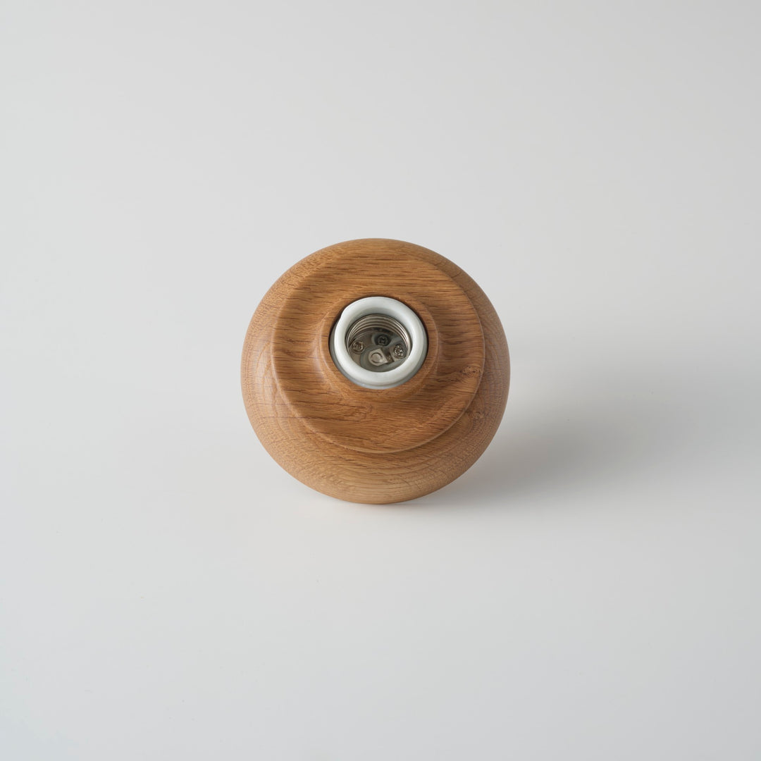 カラー：Oak