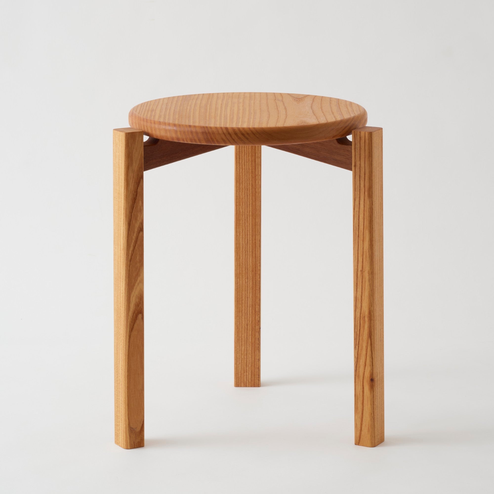 スタッキングスツール | notonly – tiflo