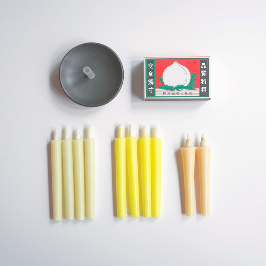 3種の植物ろうそく10本と、燭台・マッチをセットにした、おためしセット。