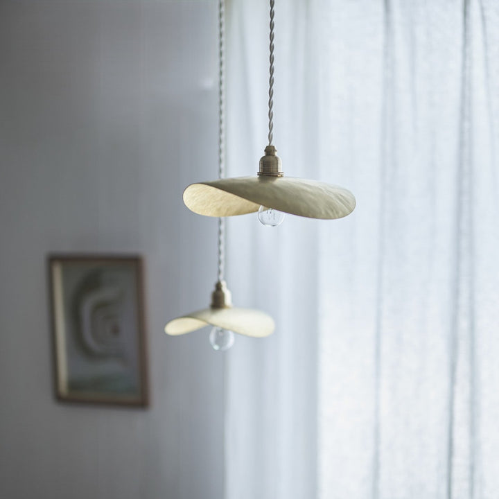 真鍮の経年変化により、表情が変わっていくのも楽しみのひとつ。