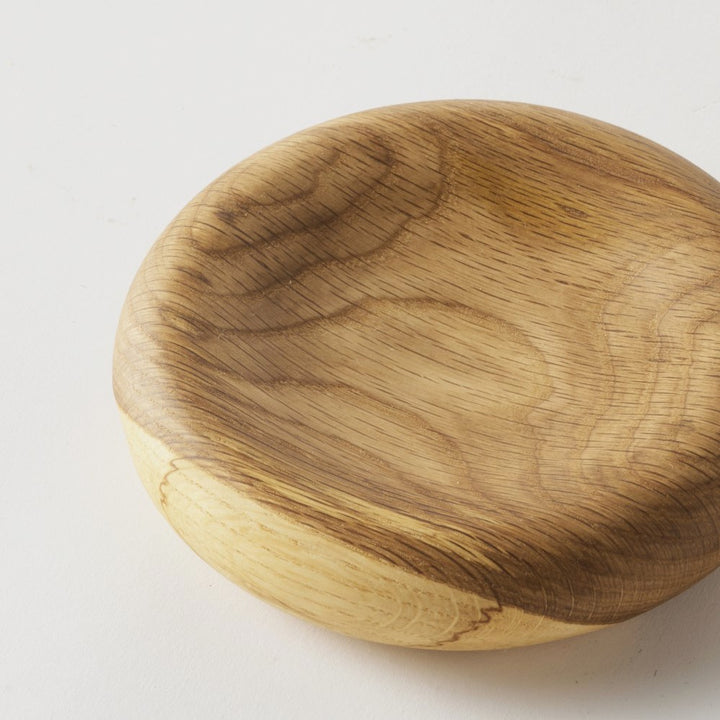 丸みを帯びた「くるん」は、見た目も手触りも柔らかな印象。