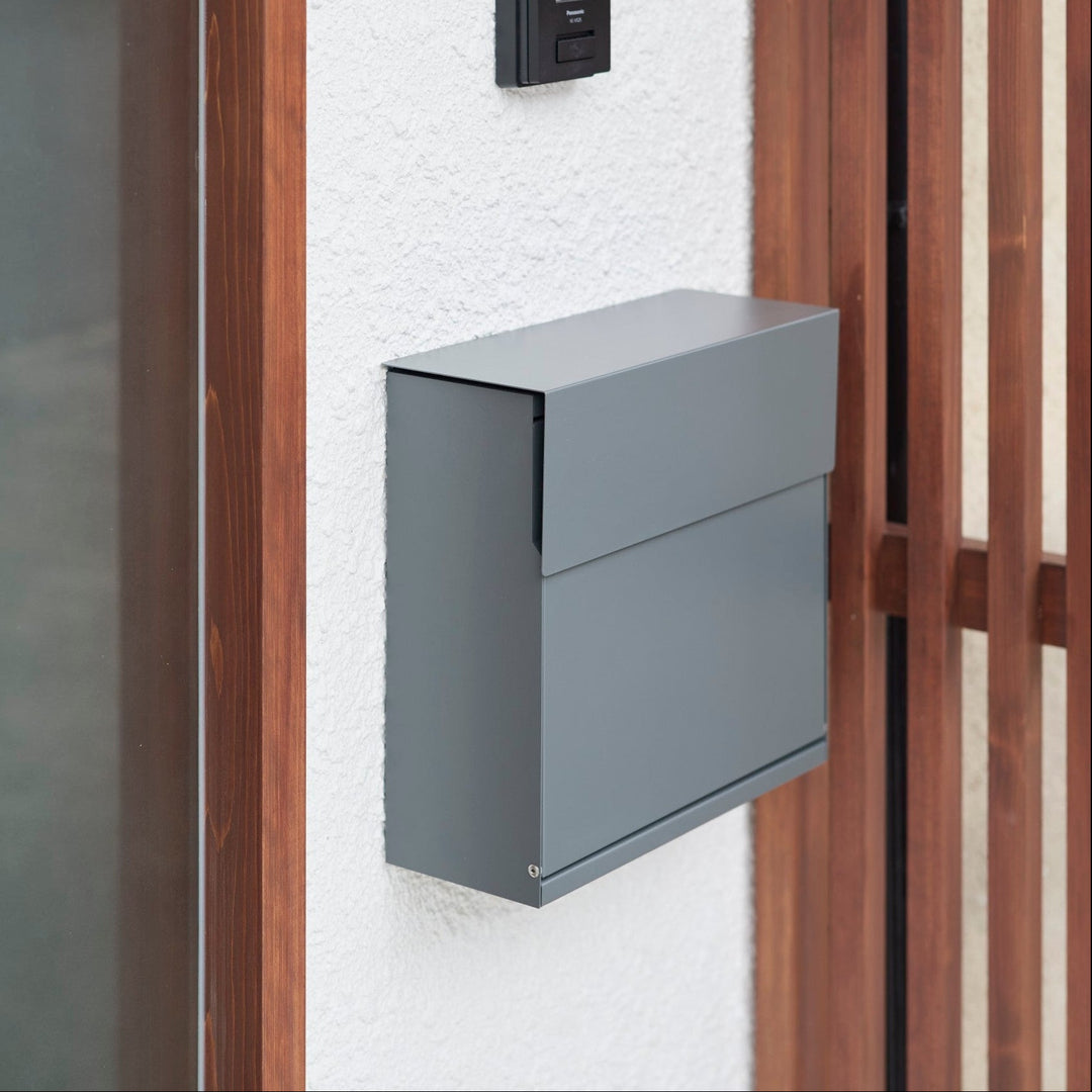 カラー：Darkgray