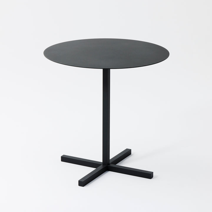 SOLID STEEL DINER TABLE ROUND（直径70cm）