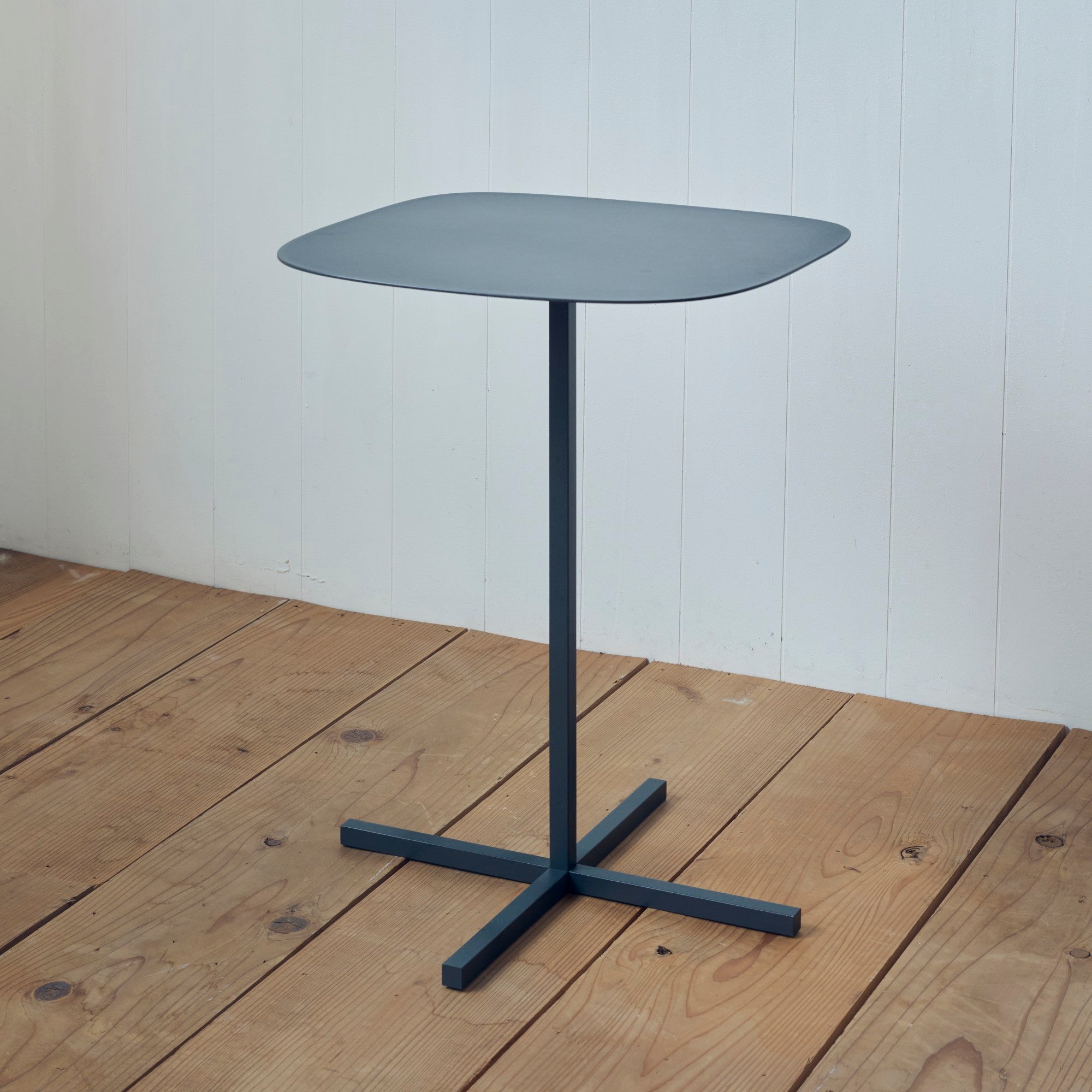 サイドテーブル | SOLID STEEL TABLE – tiflo