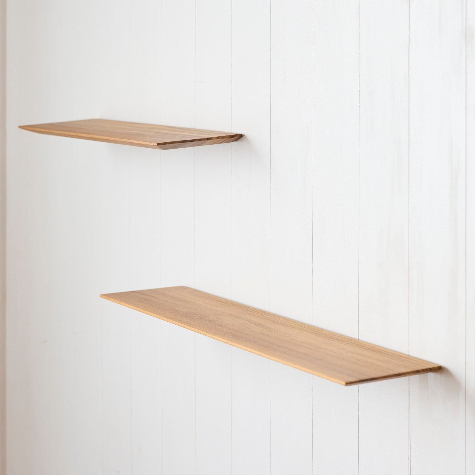 棚受け一体型ウォールシェルフ | Teak Thin shelf – tiflo