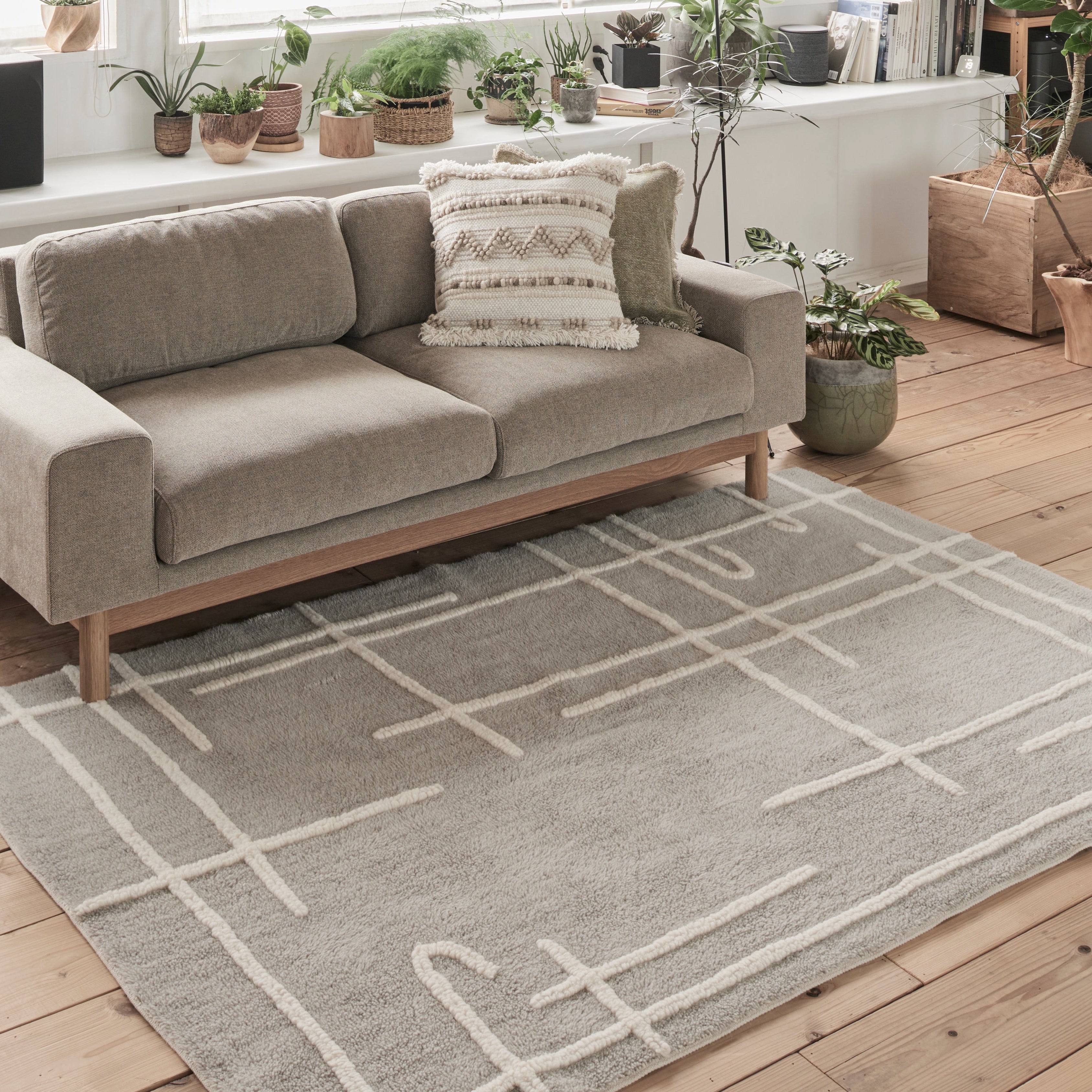 One Stroke Modern Rug 120×170 – KANADEMONO