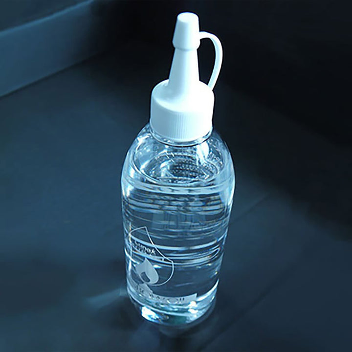 オイルランプ用燃料も販売しています。市販のパラフィンオイルも使用可能。