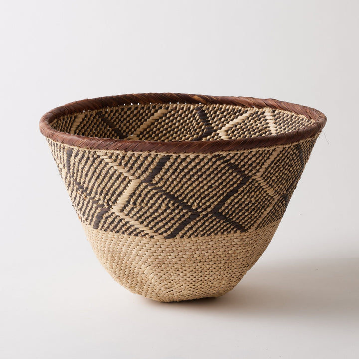 Type A：約 直径 33.5cm × 高さ 22cm