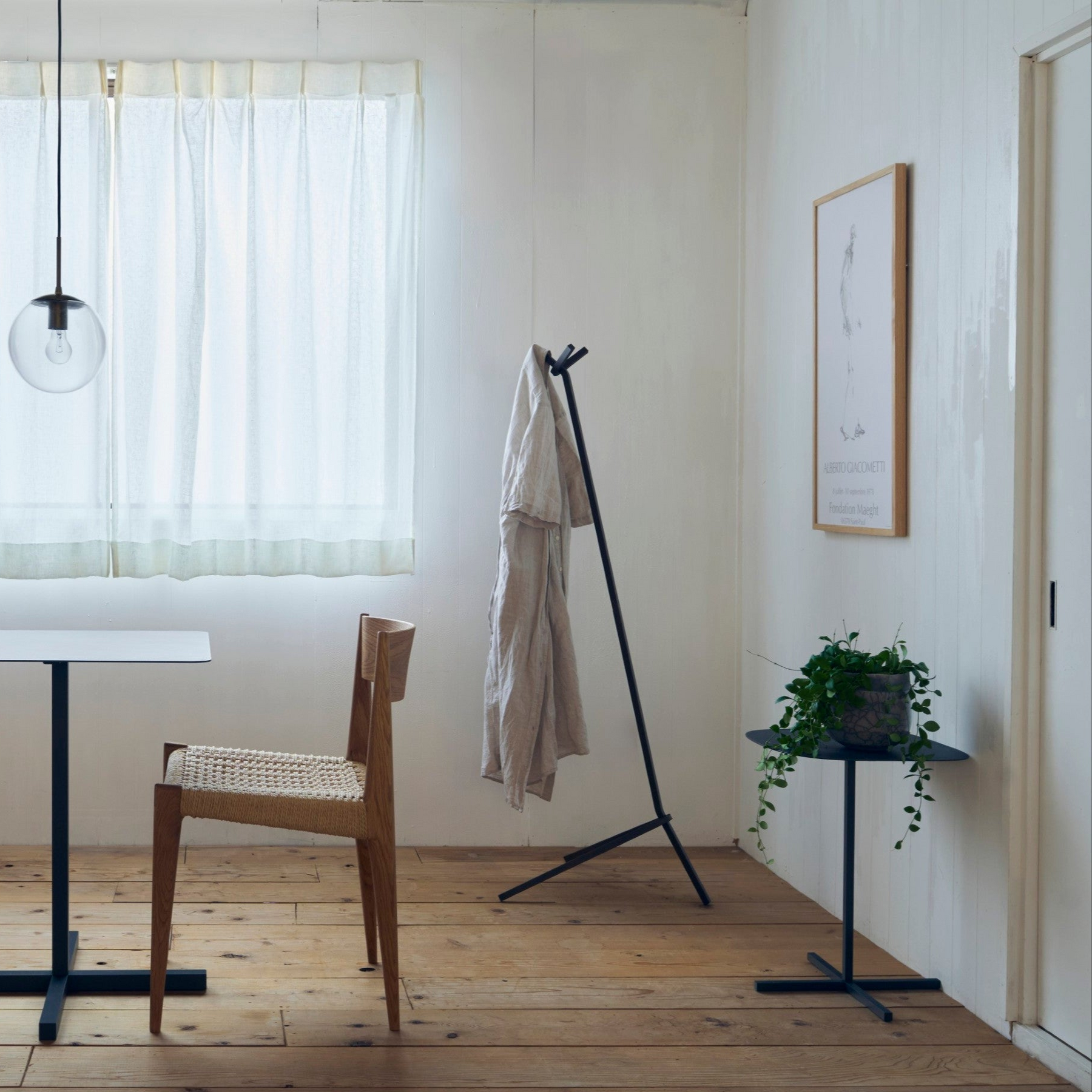 ハンガーラック | UNO HANGER – tiflo ハンガーラック | UNO HANGER – tiflo