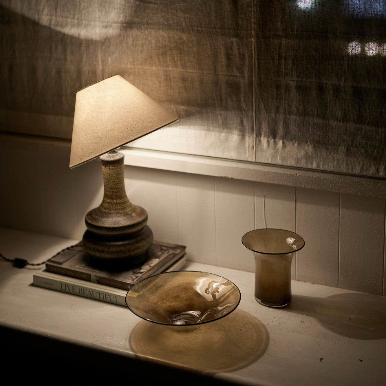 機能性と芸術性を兼ね備える北欧照明の哲学が詰まっています。