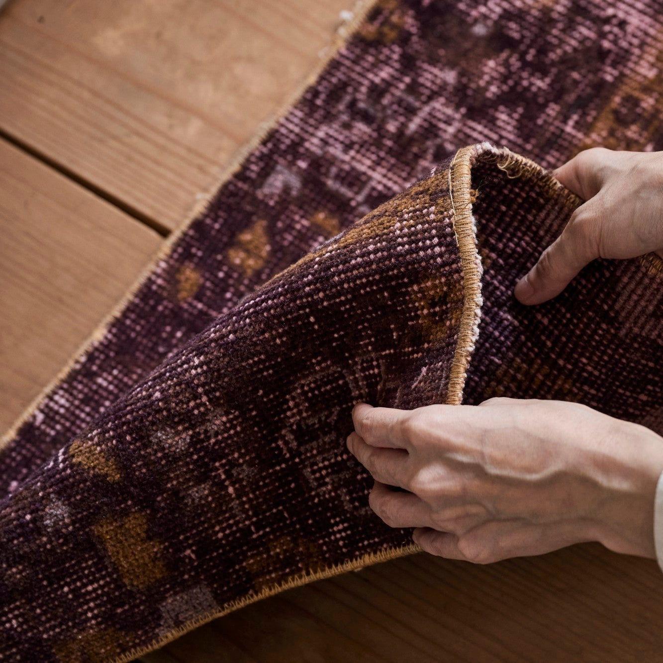 45×75 落ち着いたベージュ　ハーフラウンドトルコヴィンテージラグ ヴィンテージラグ トルコ・ドアサイズ No.03 – tiflo