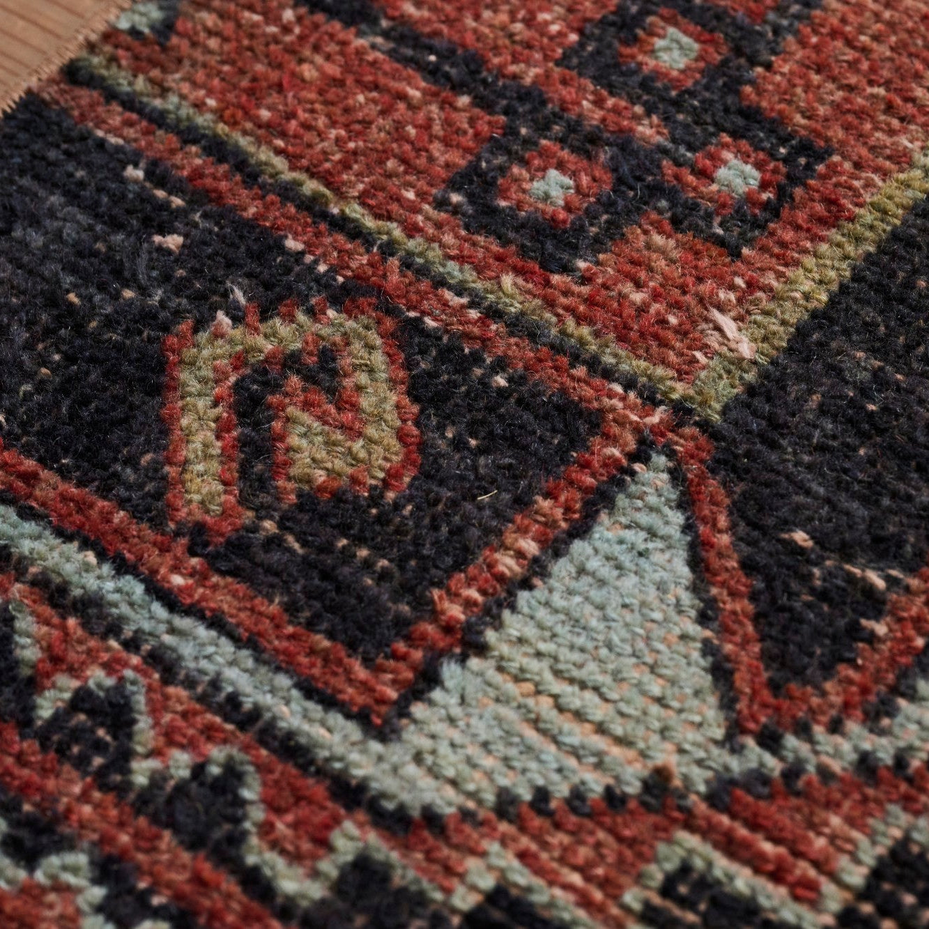 ヴィンテージラグ | トルコ・ドアサイズ No.05 | 赤色 | 89×47 – tiflo