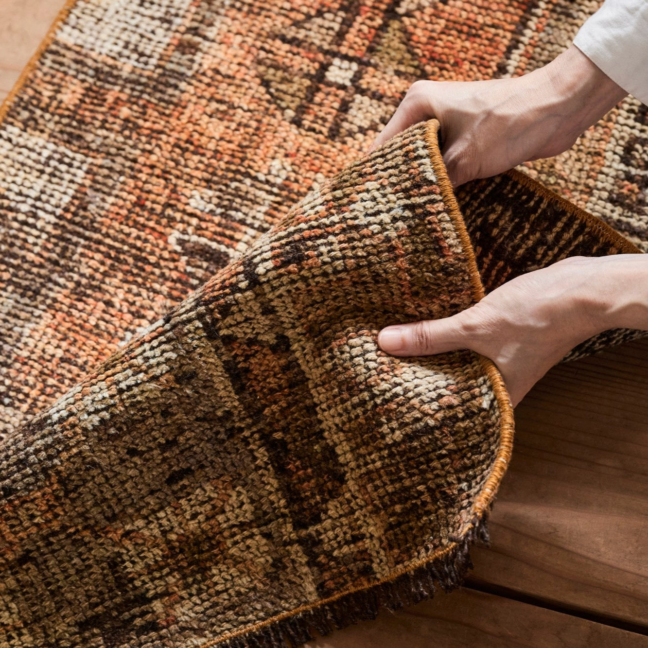 ヴィンテージラグ | トルコ・ドアサイズ No.06 | 茶色 | 102×51 – tiflo