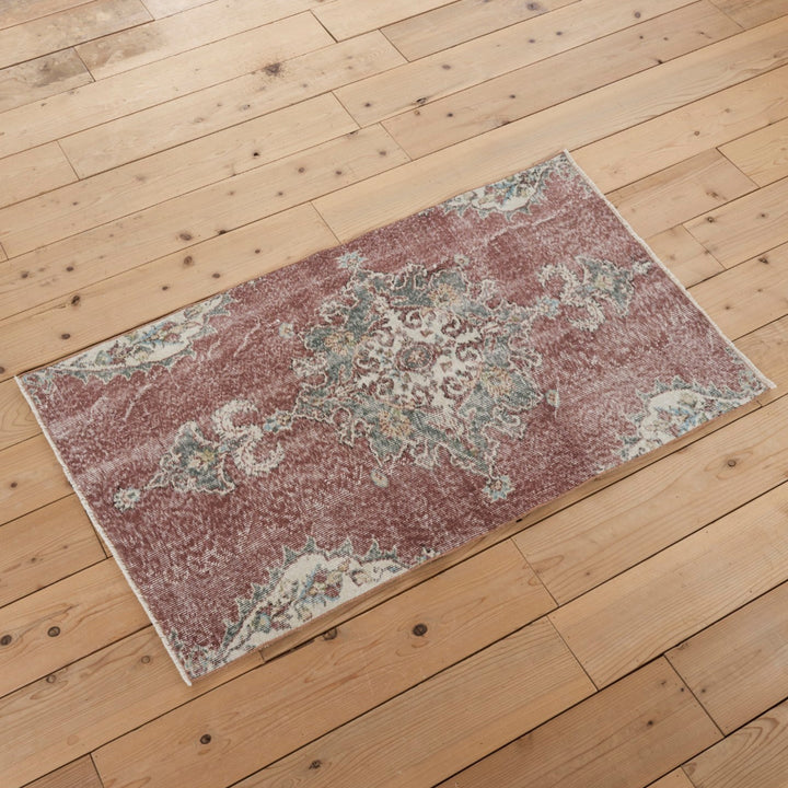 ヴィンテージラグ　トルコ・イスパルタ No.06