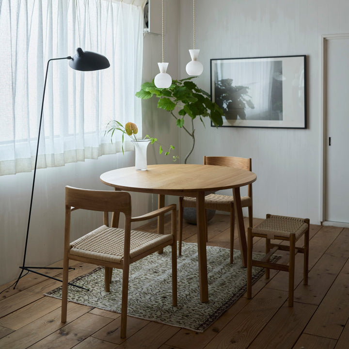 1970年代 トルコ・イスパルタで生まれた、一点もののヴィンテージラグ。