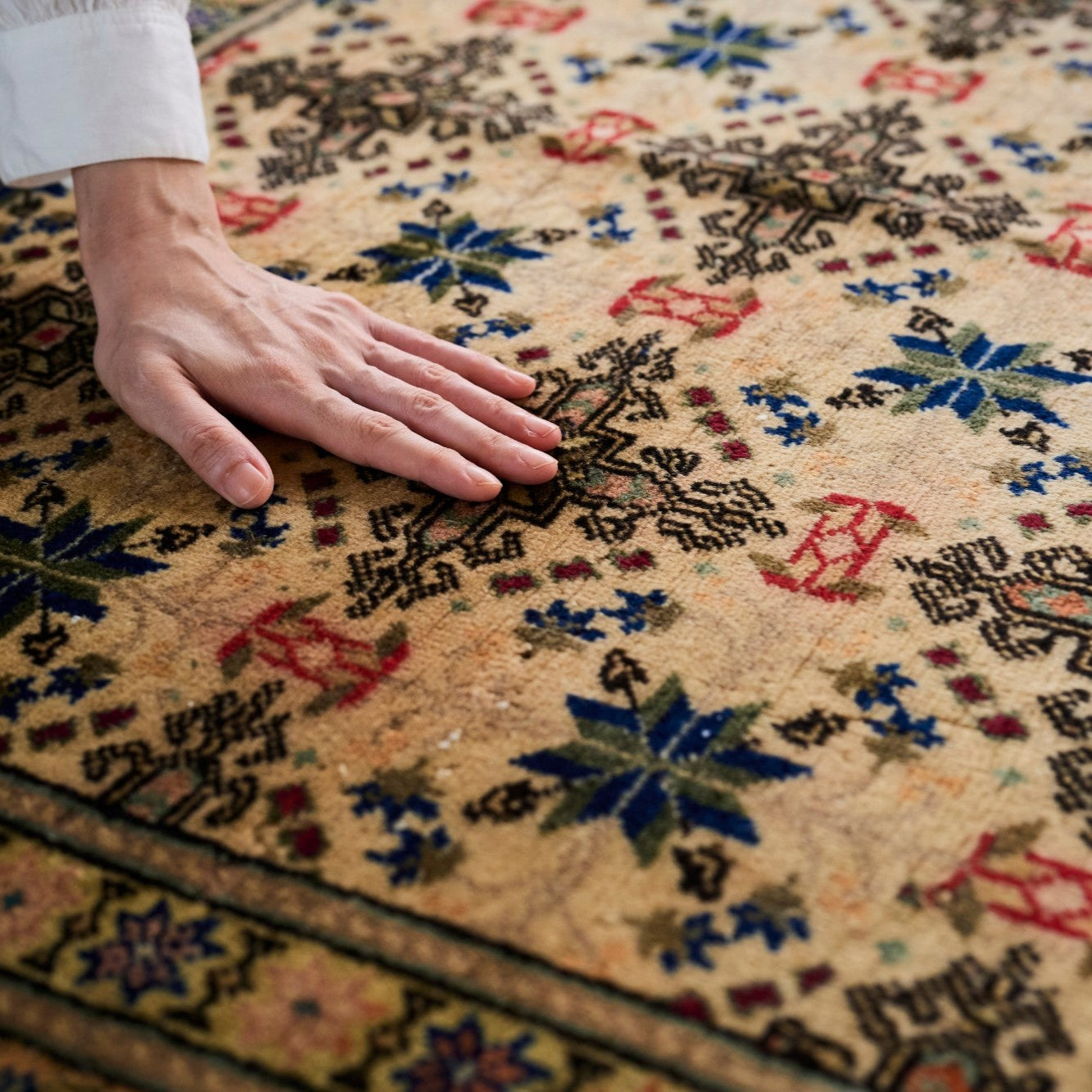 ヴィンテージラグ トルコ・カイセリ No.01 – tiflo