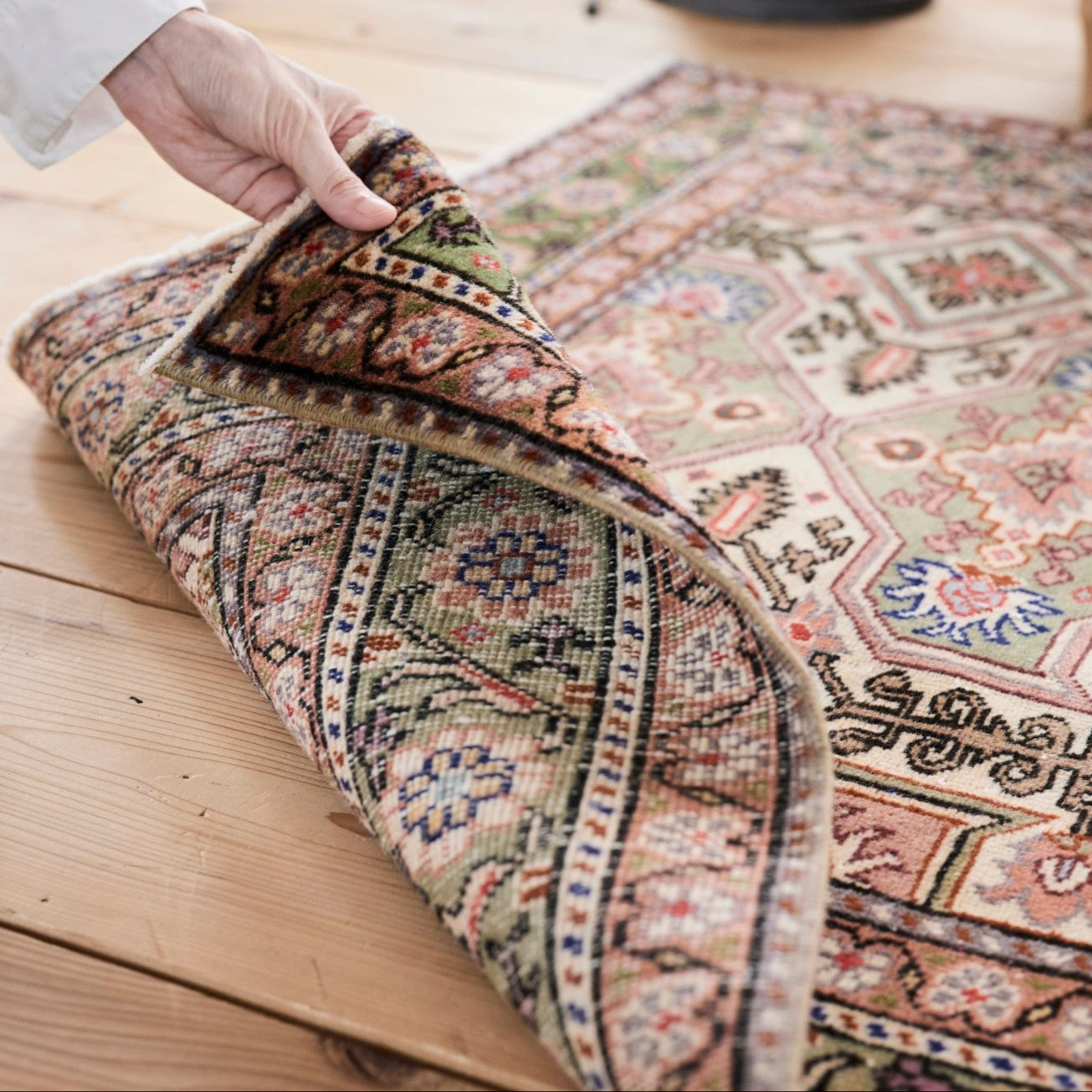 ヴィンテージラグ | トルコ・カイセリ No.02 | 茶色 | 175×115 – tiflo