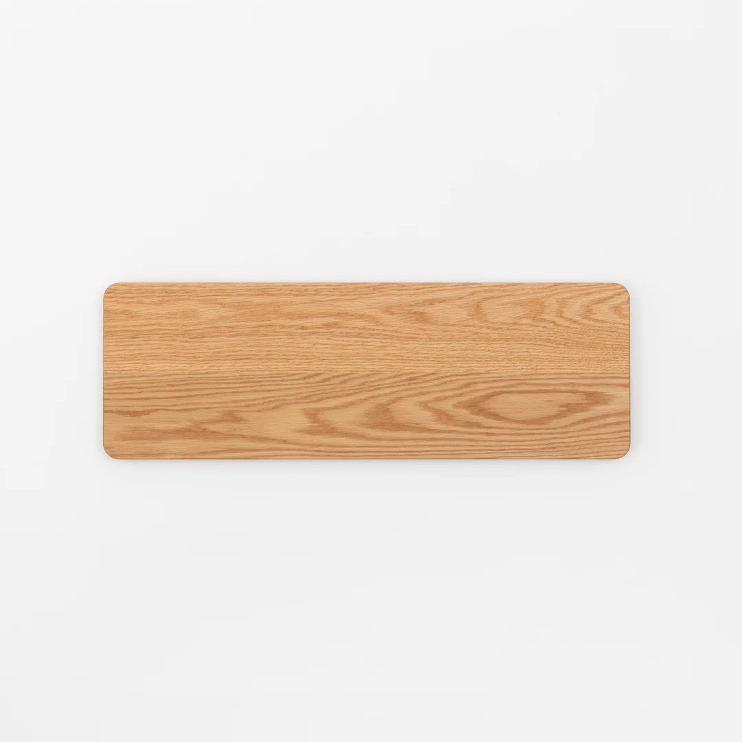 角はすべて丸みを帯びたR仕様。
日々のインテリアに柔らかい印象をもたらします。