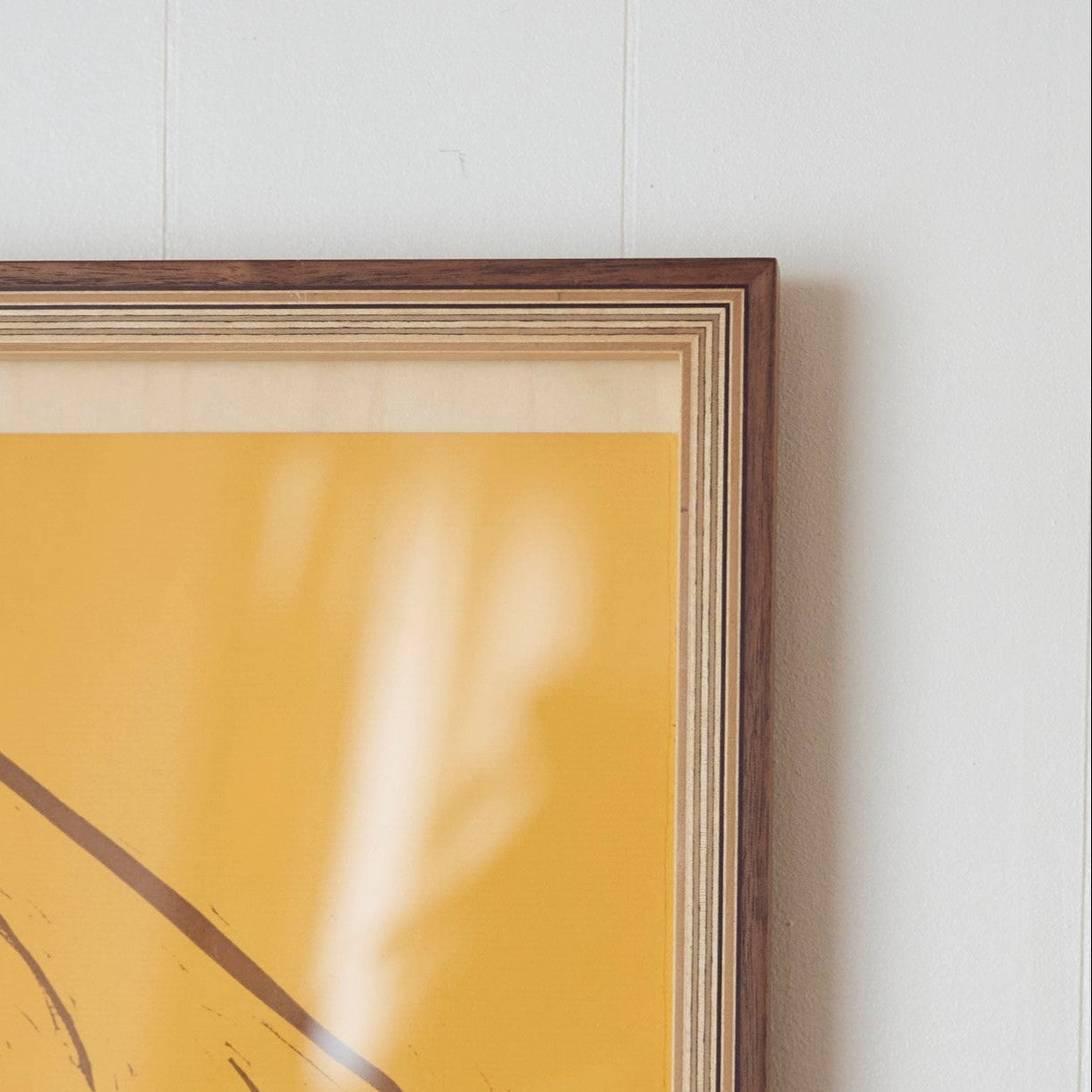 ヌード画 金色フレーム 作品 Wolfgang Hollegha ポスターフレームセット A1 / walnut – tiflo